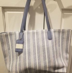 Coach legacy tote